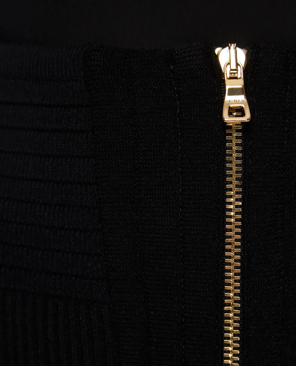 Юбка Balmain VF0LB010K211, черный цвет • Купить в интернет-магазине Kameron