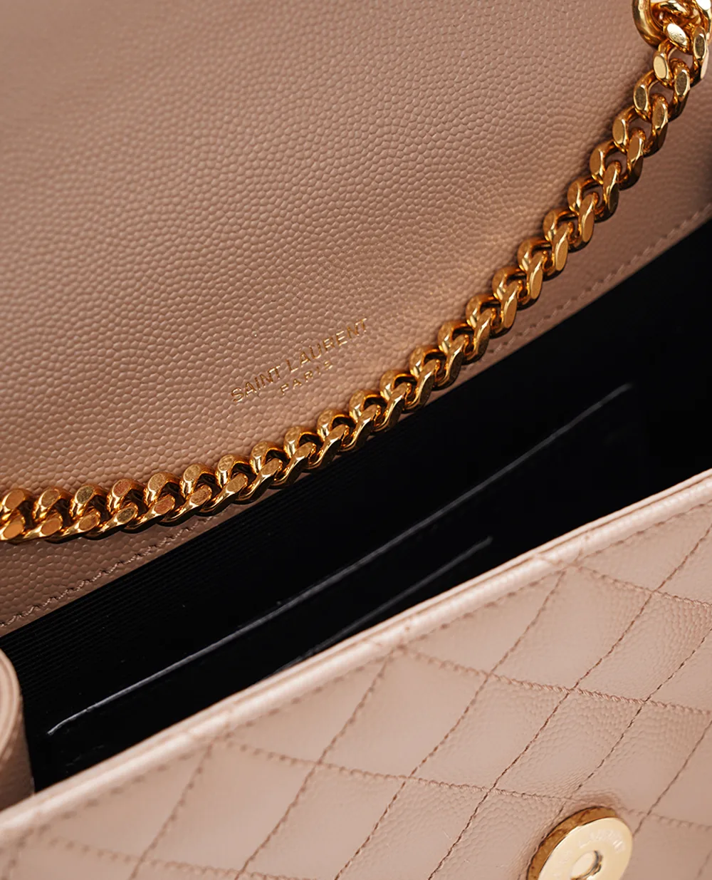 Кожаная сумка Envelope Small Saint Laurent 600195-BOW91, бежевый цвет • Купить в интернет-магазине Kameron