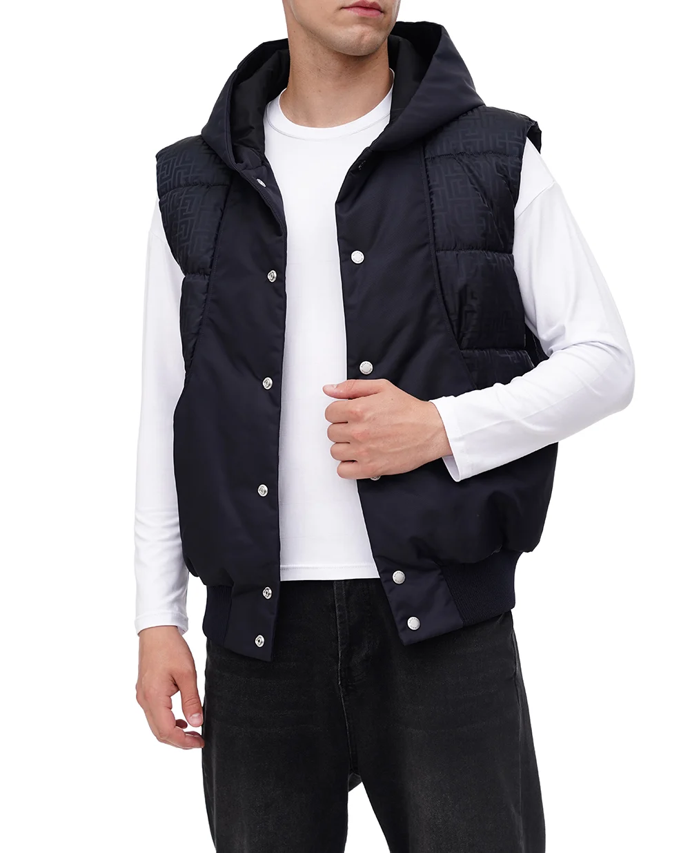 Жилет Balmain DH1TO140MF22, чорний колір • Купити в інтернет-магазині Kameron