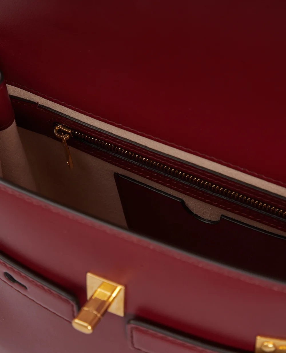 Кожаная сумка B-Buzz 23 Balmain BN1DB526LAVE, бордовый цвет • Купить в интернет-магазине Kameron
