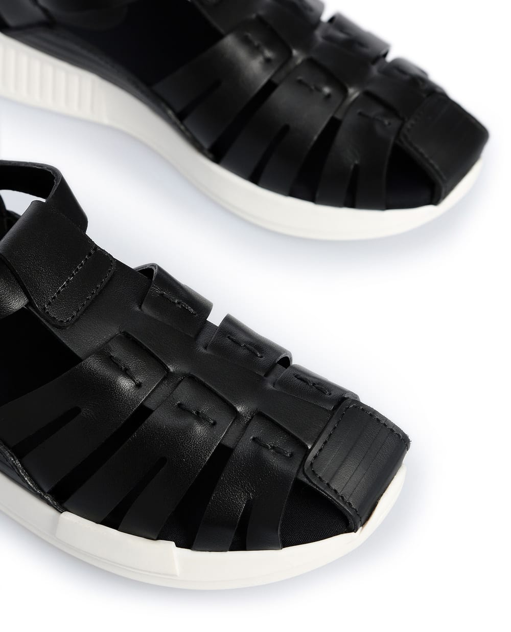 Детские кожаные сандалии Dolce&Gabbana Kids DA0910-A1048-L, черный цвет • Купить в интернет-магазине Kameron