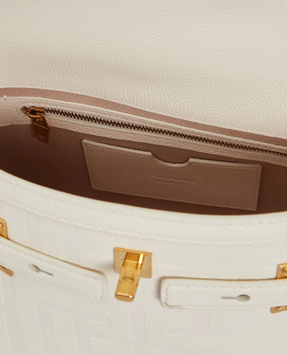 Кожаная сумка B-Buzz Balmain BN1DB530LPGE, белый цвет • Купить в интернет-магазине Kameron