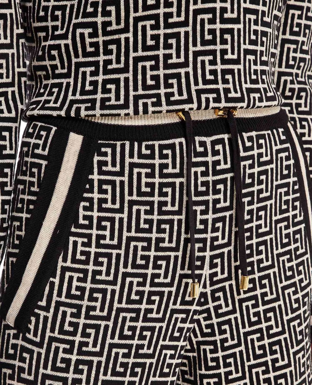 Шерстяные брюки Balmain WF1OB015K256, разноцветный цвет • Купить в интернет-магазине Kameron