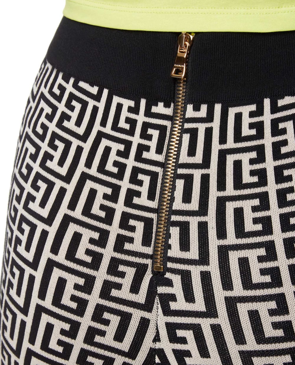 Шерстяные шорты Balmain VF0PB010K253, разноцветный цвет • Купить в интернет-магазине Kameron