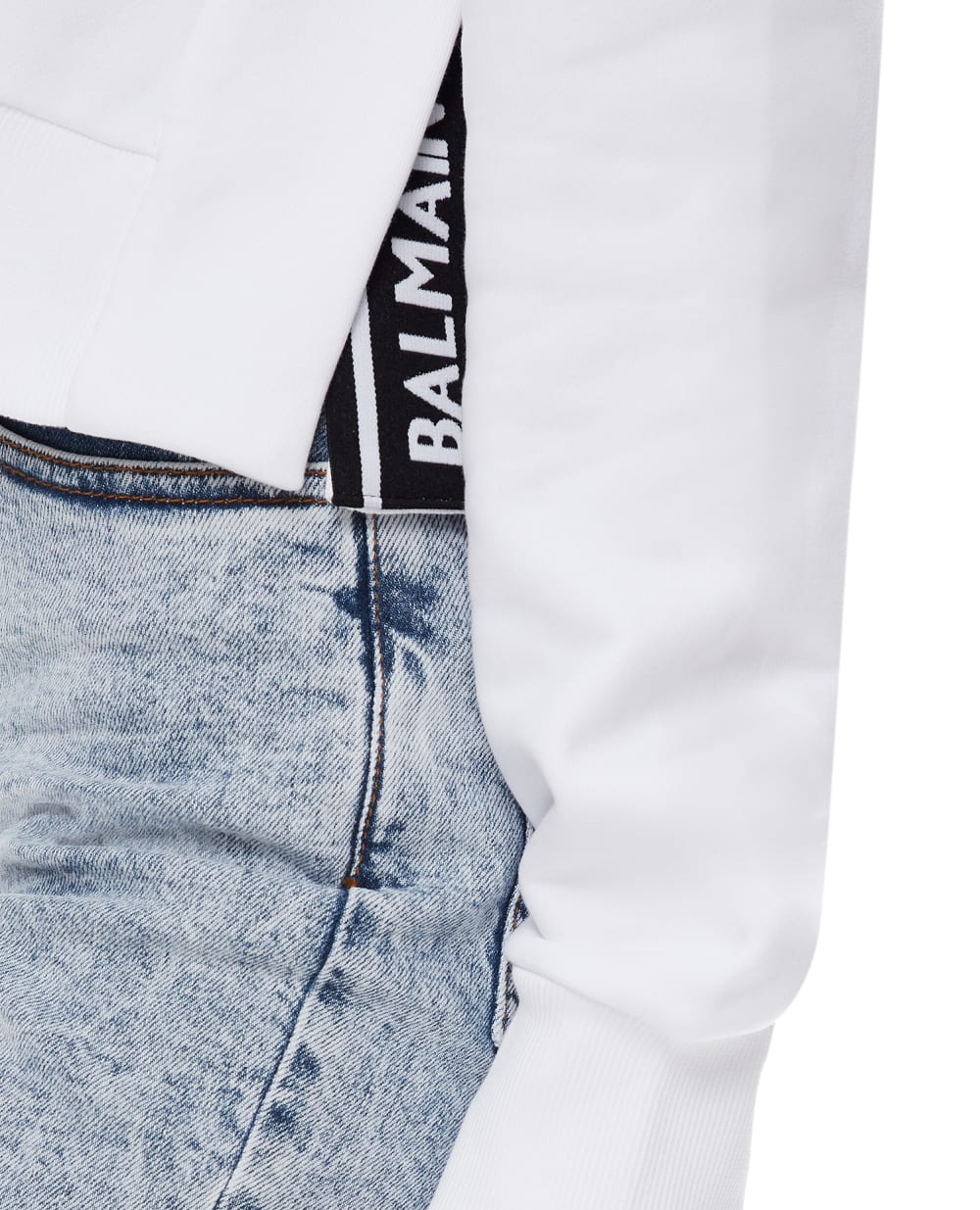 Худи Balmain VF13792B015, белый цвет • Купить в интернет-магазине Kameron