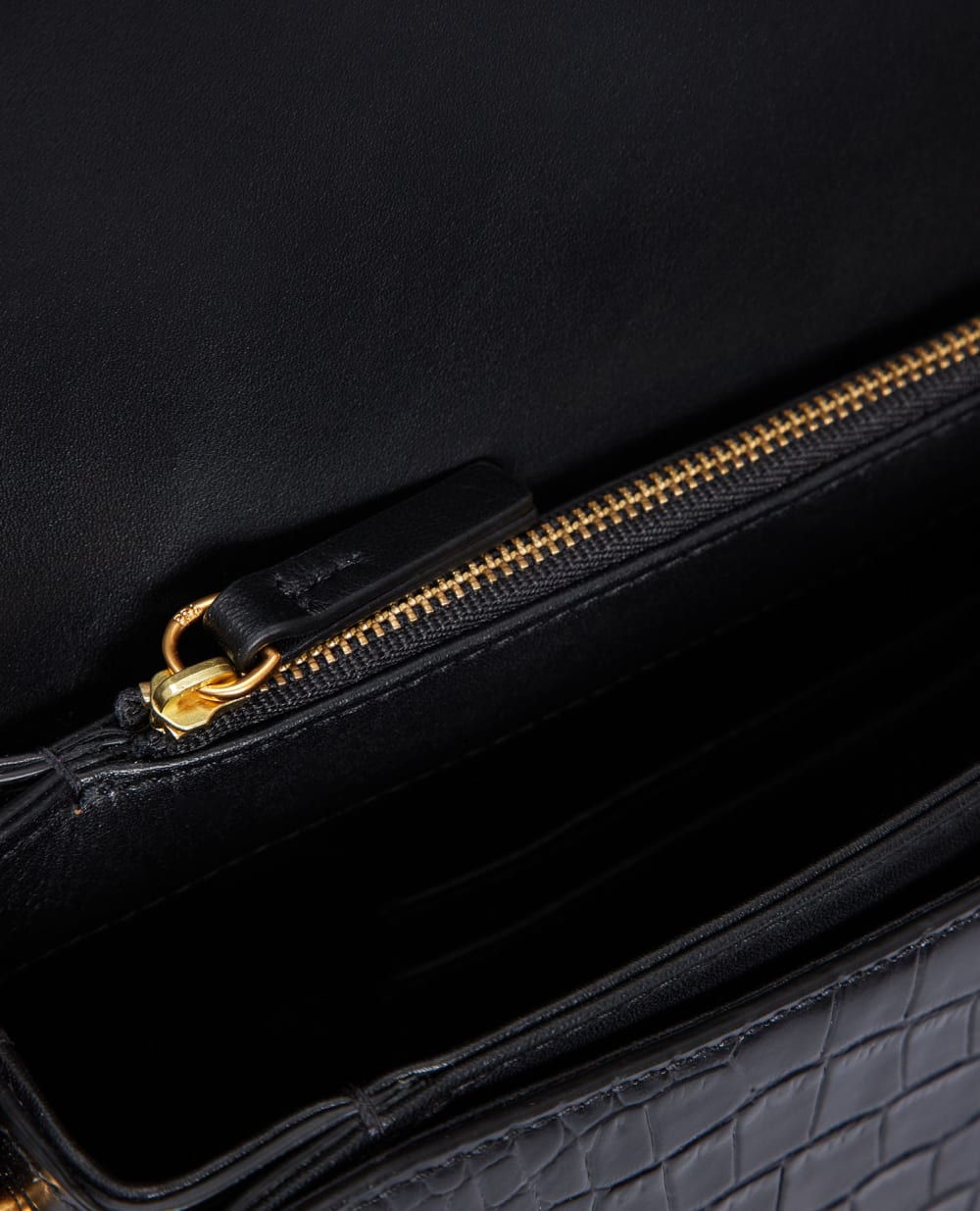 Кожаная сумка Polo ID Saddle Crossbody Medium Croco Polo Ralph Lauren 428871225002, черный цвет • Купить в интернет-магазине Kameron