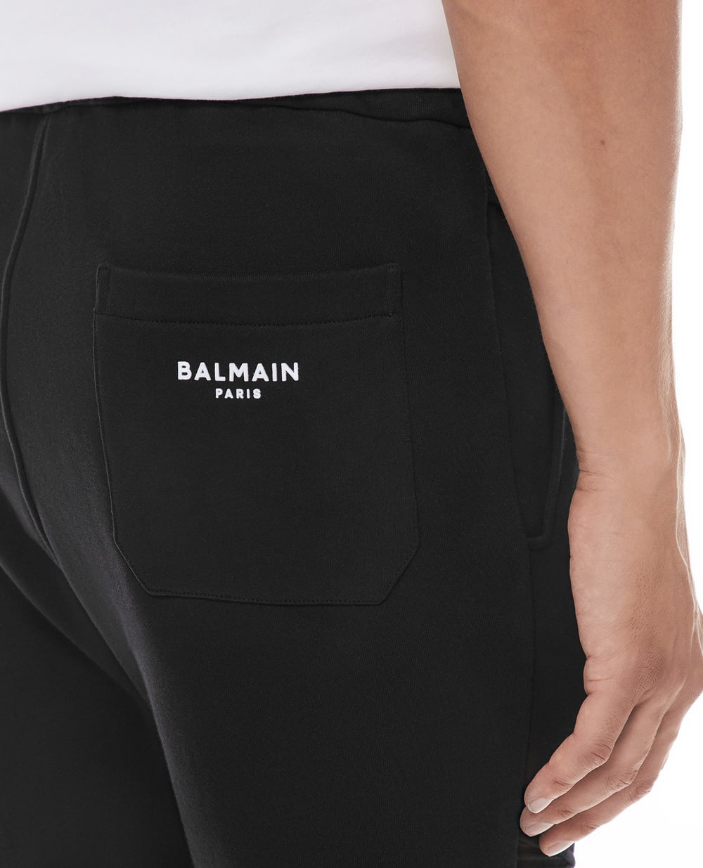 Спортивные брюки Balmain WH1OB000B071, черный цвет • Купить в интернет-магазине Kameron