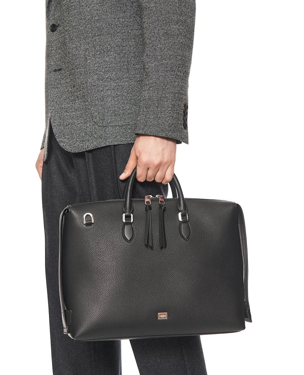 Сумка Vittoria из телячьей кожи Dolce&Gabbana BM2706-A0370, черный цвет • Купить в интернет-магазине Kameron