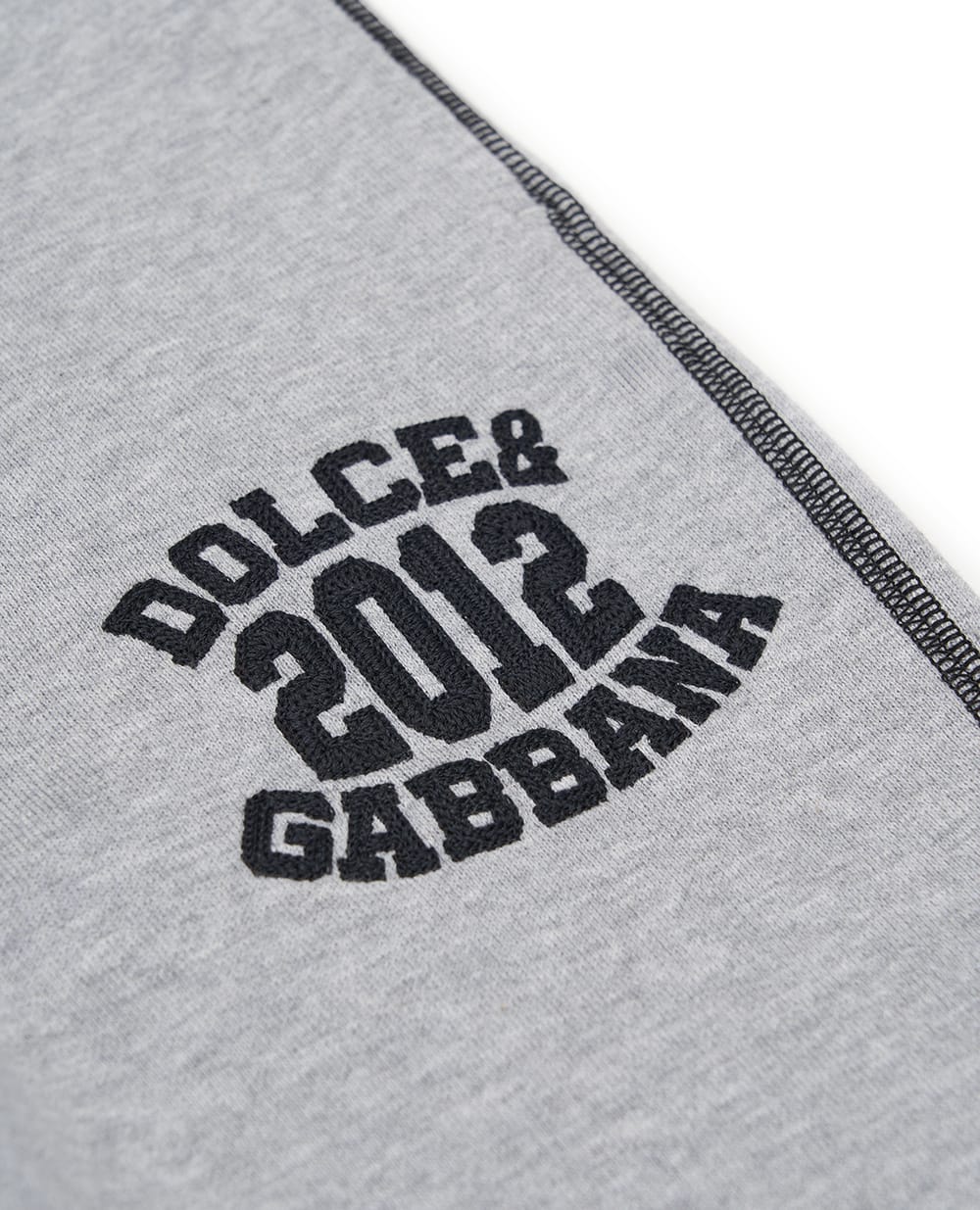 Детские спортивные брюки (костюм) Dolce&Gabbana Kids L4JPKS-G7PBO-S, серый цвет • Купить в интернет-магазине Kameron
