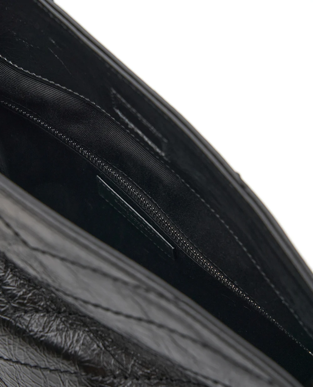 Сумка Niki из телячьей кожа Saint Laurent 577999-0EN04, черный цвет • Купить в интернет-магазине Kameron