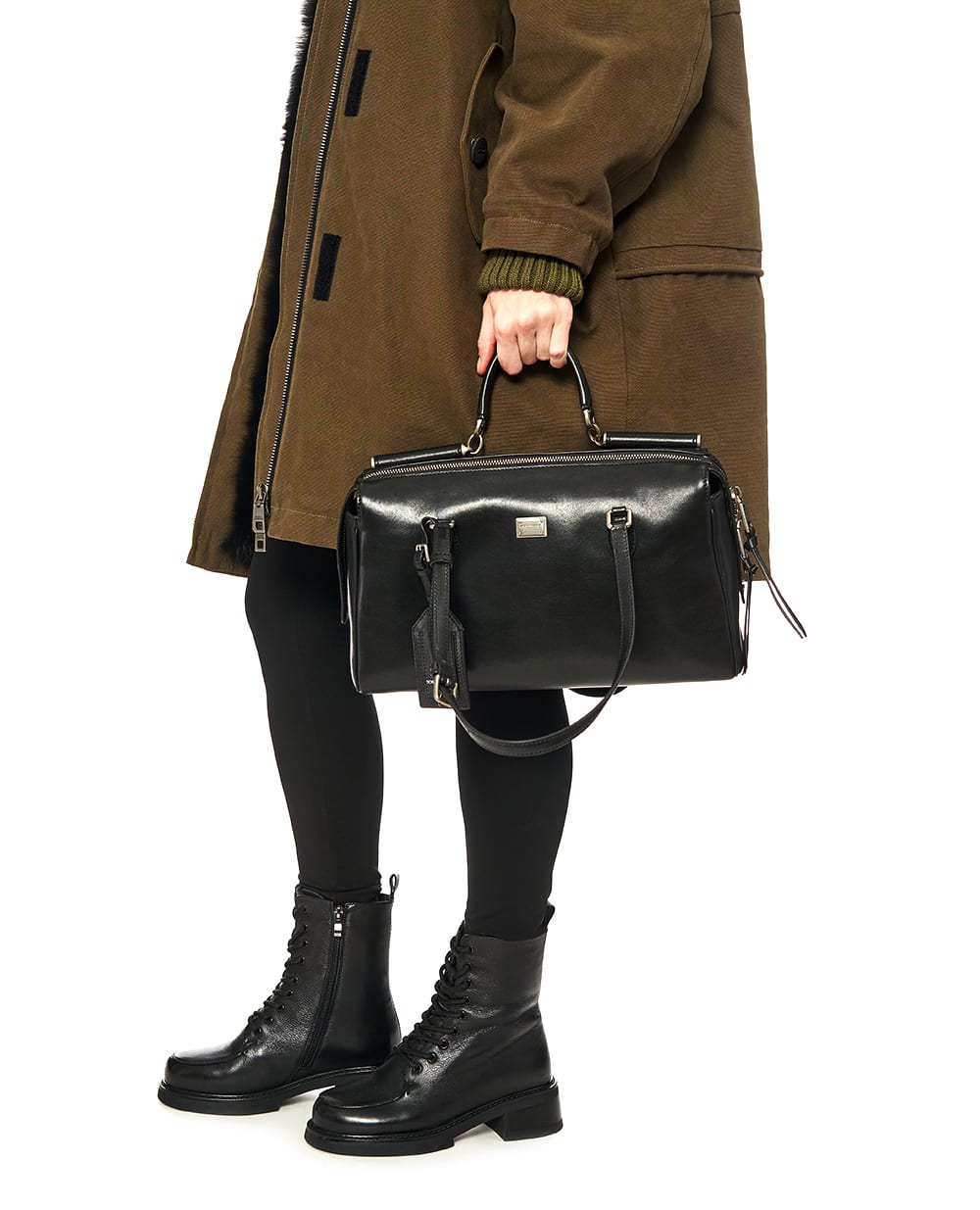 Сумка Vittoria из телячьей кожи Dolce&Gabbana BB7844-AW118, черный цвет • Купить в интернет-магазине Kameron