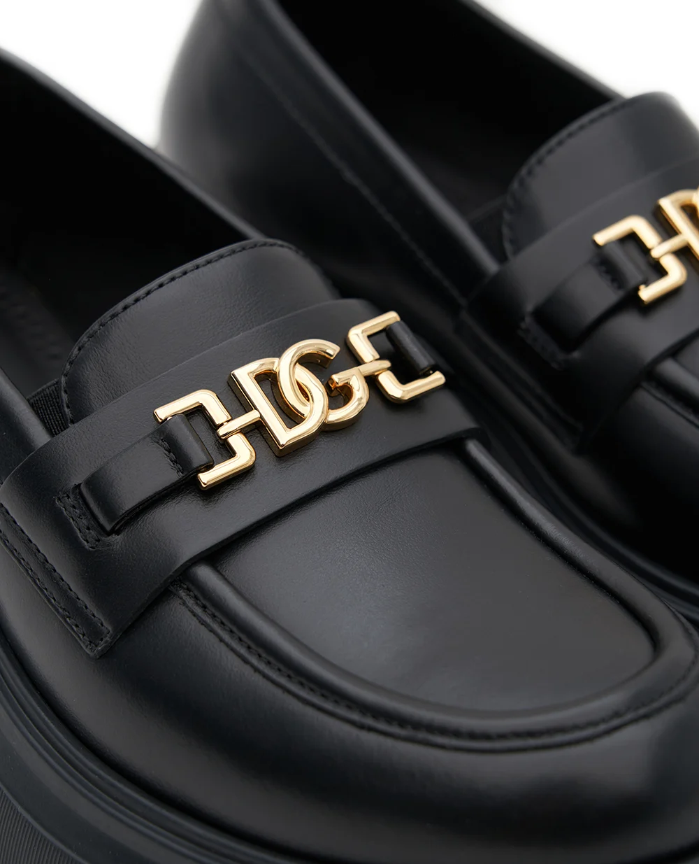 Детские кожаные лоферы Dolce&Gabbana Kids D11351-A1065-L, черный цвет • Купить в интернет-магазине Kameron