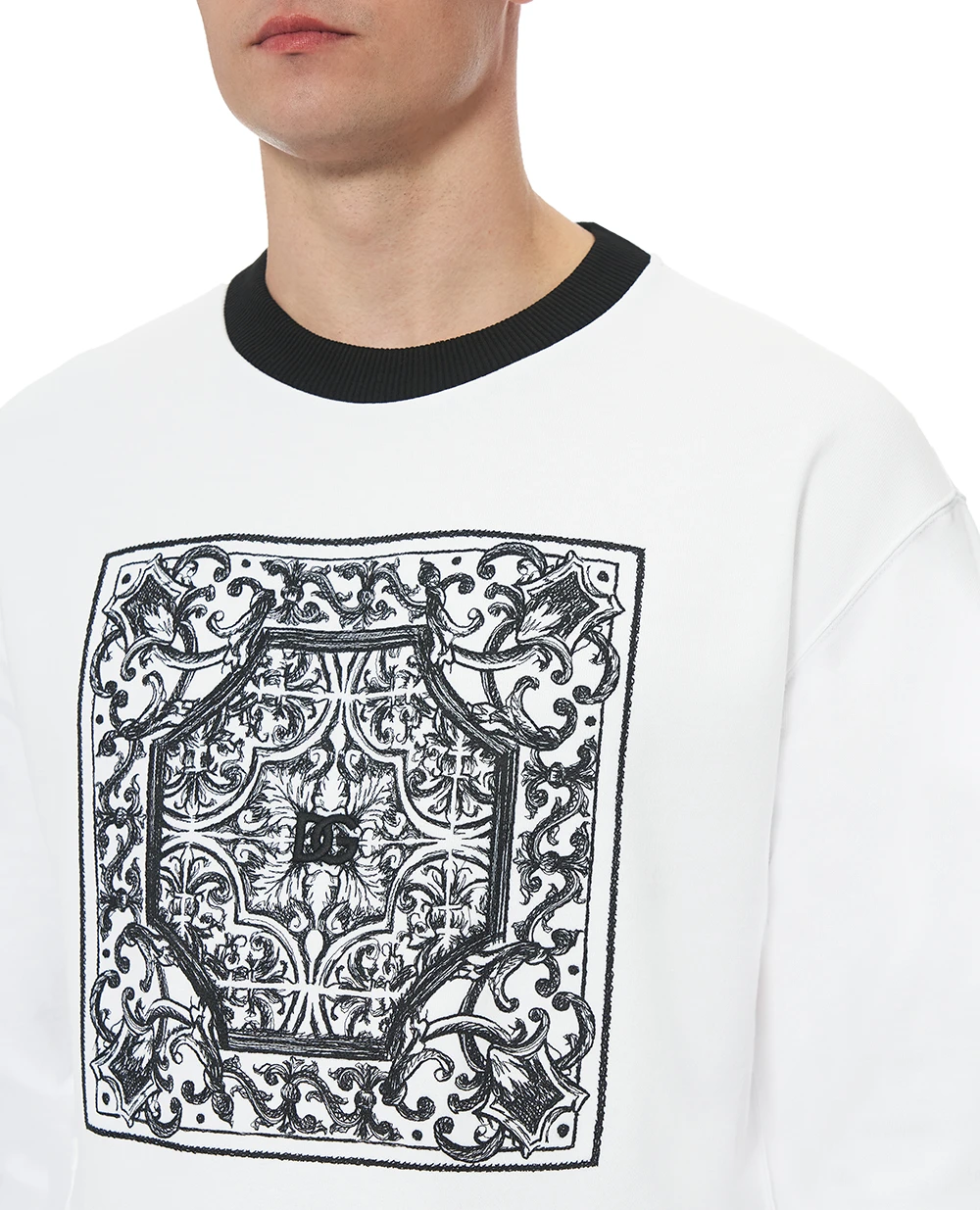 Свитшот с вышитым узором «Майолика» Dolce&Gabbana G9AHSZ-G7O9V, белый цвет • Купить в интернет-магазине Kameron