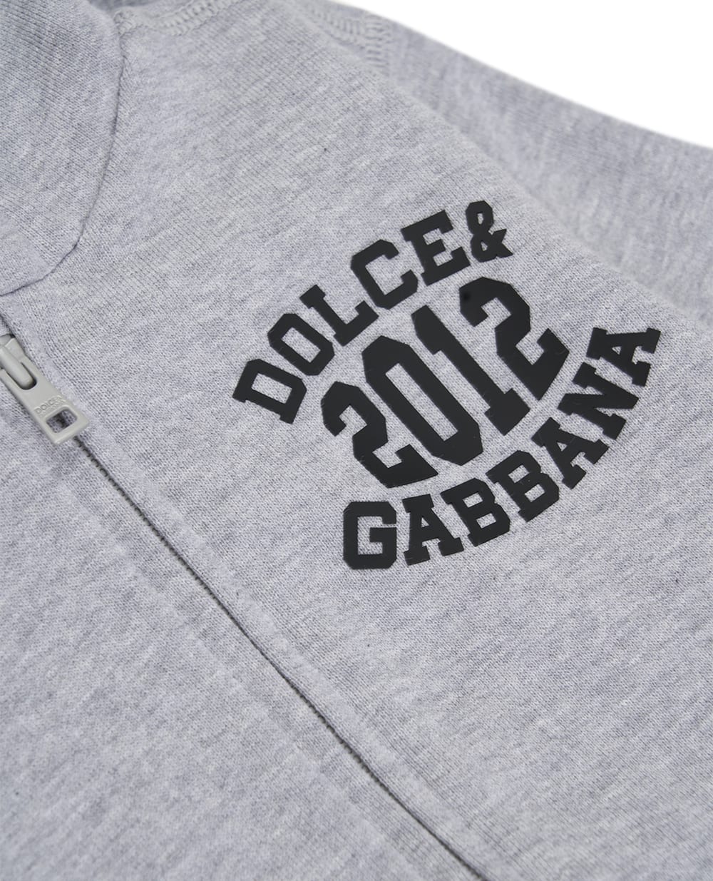 Детская толстовка с вышивкой логотипа (костюм) Dolce&Gabbana Kids L1JWIT-G7PCC, серый цвет • Купить в интернет-магазине Kameron