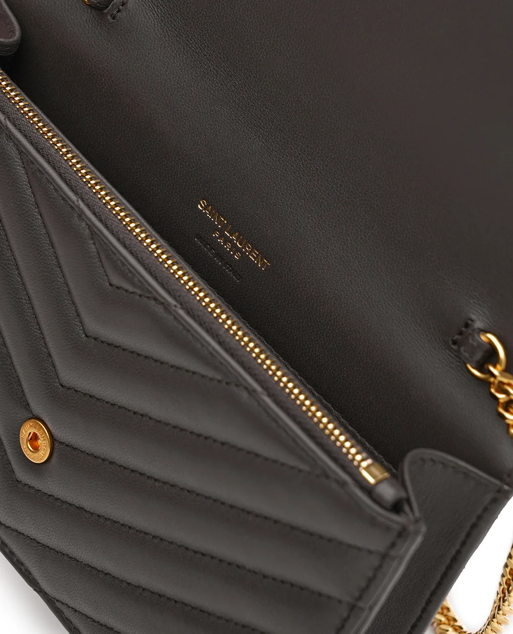 Сумка-клатч CASSANDRE из кожи ягненка Saint Laurent 857605-AAA44, серый цвет • Купить в интернет-магазине Kameron