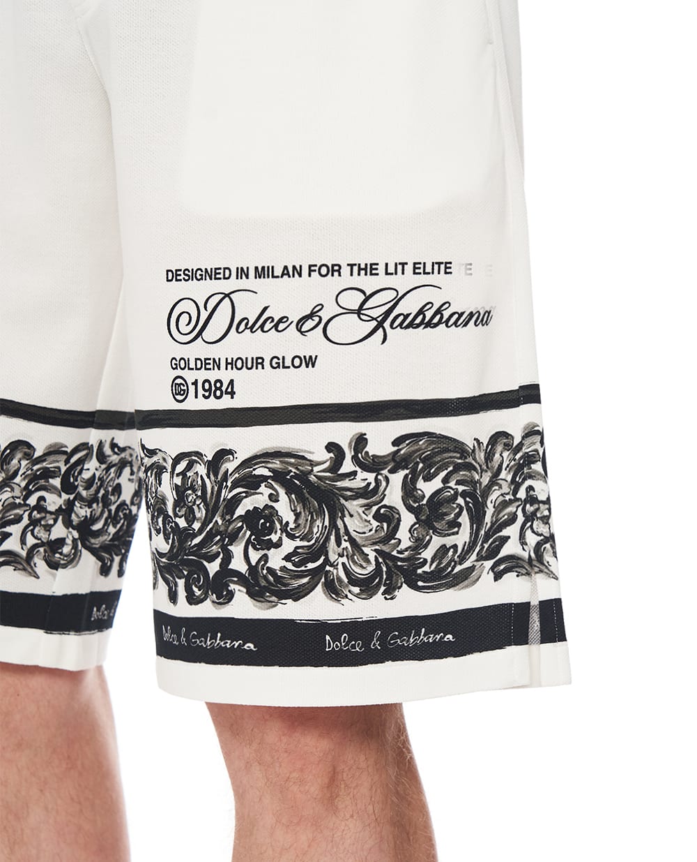 Шорты с принтом Майолика (костюм) Dolce&Gabbana GV37AT-II7HN, белый цвет • Купить в интернет-магазине Kameron