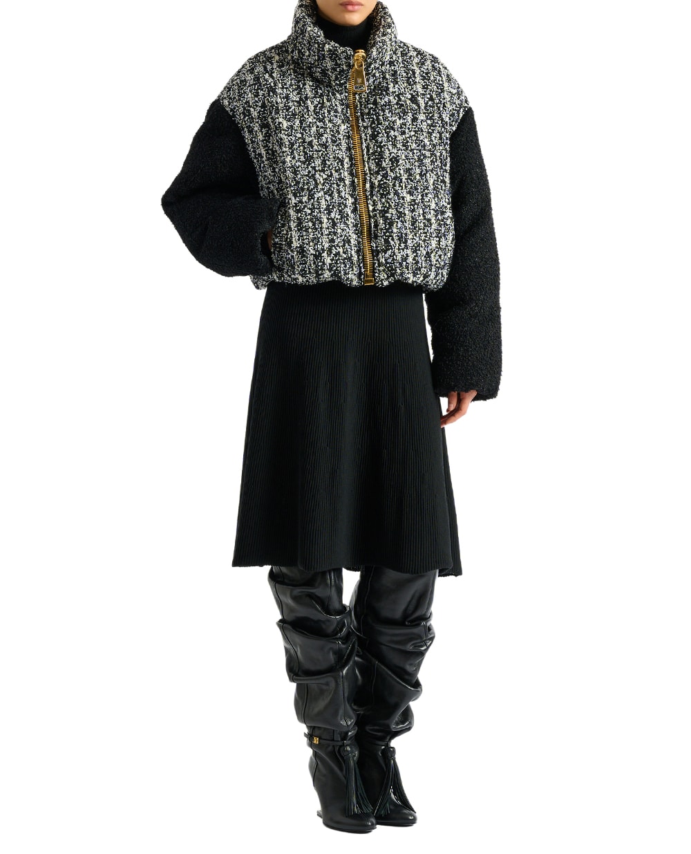 Пуховик из твида с шерстью Balmain HF1TP140MI65, черный цвет • Купить в интернет-магазине Kameron