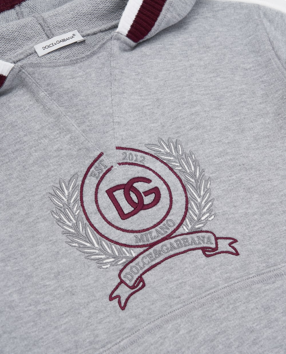 Детское худи с вышивкой (костюм) Dolce&Gabbana Kids L4JWNJ-G7PUY-B, серый цвет • Купить в интернет-магазине Kameron