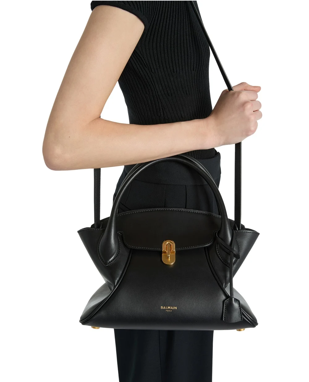 Сумка Pulse Day Small из телячьей кожи Balmain HN1DA067LTEX, черный цвет • Купить в интернет-магазине Kameron