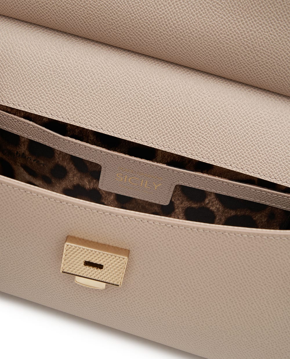Кожаная сумка Sicily Dolce&Gabbana BB7652-B1001, пудровый цвет • Купить в интернет-магазине Kameron