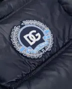 Dolce&Gabbana Детский пуховик с монограммой логотипа - Артикул: L4JB6F-FUS3Y-B
