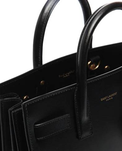Saint Laurent Шкіряна сумка Sac De Jour Nano - Артикул: 392035-02G9W