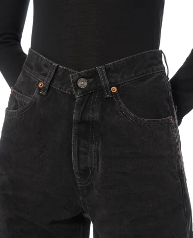Saint Laurent Джинси з V-подібною талією - Артикул: 834135-Y13MA