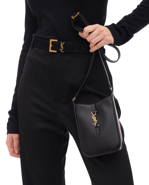 Saint Laurent Кожаная сумка Le 5 À 7 Hobo - Артикул: 735214-2R20W