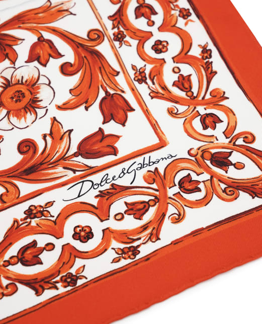 Dolce&Gabbana Платок из шелка в принте Майолика - Артикул: FN092R-GDDU8