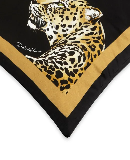 Dolce&Gabbana Маленькая подушка с леопардовым принтом - Артикул: TCE001-TCAA4